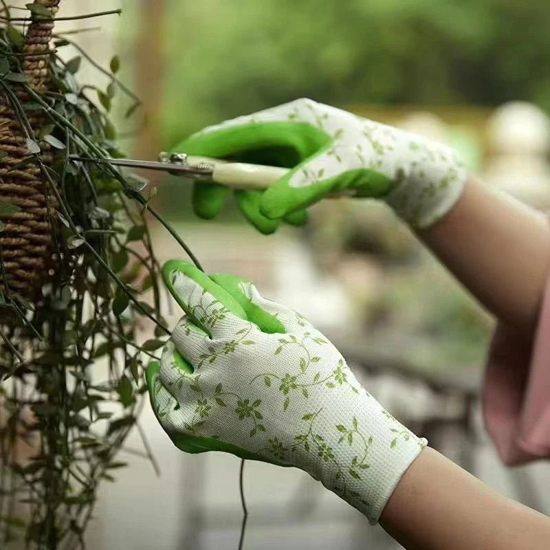Garden Gloves Green Purple Foam Latex for DIY & Landscaping